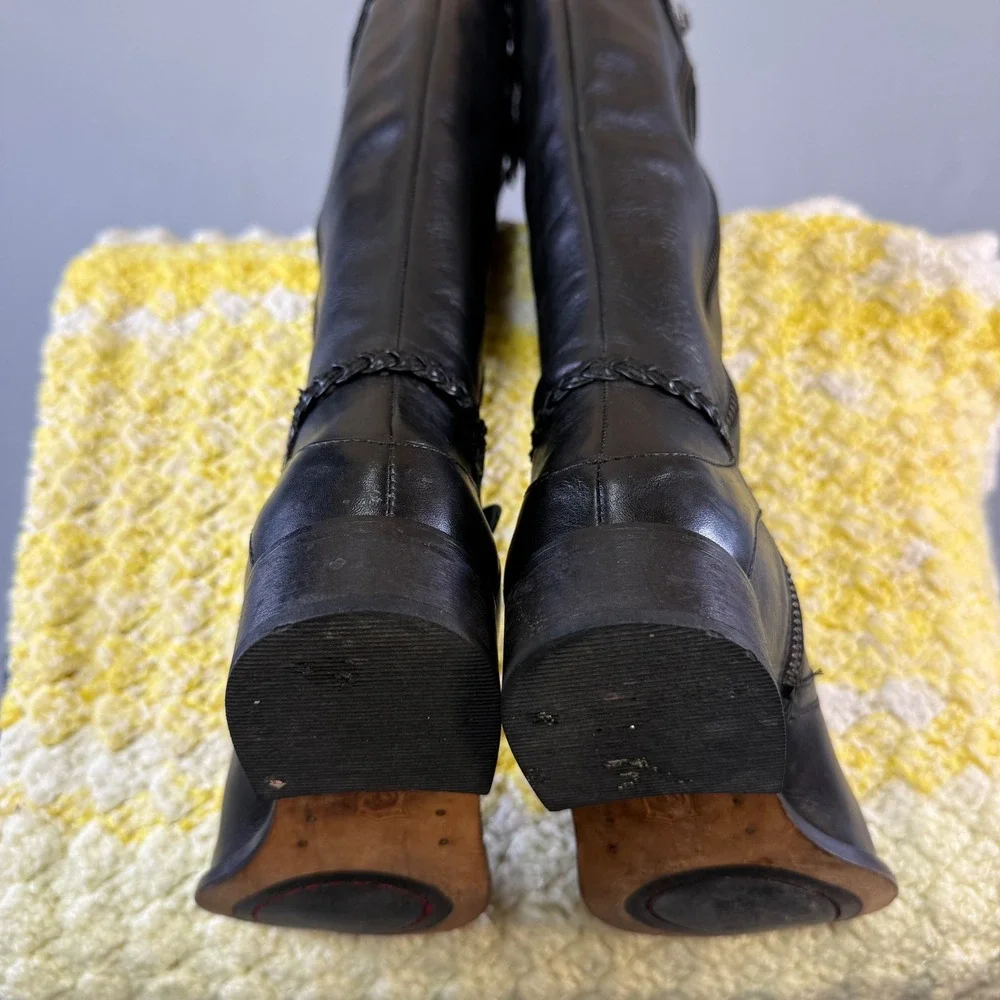 Black Leather Knee‎ Hi Riding Boots Side Zip Buckle Detail Women's Size 7M Thask